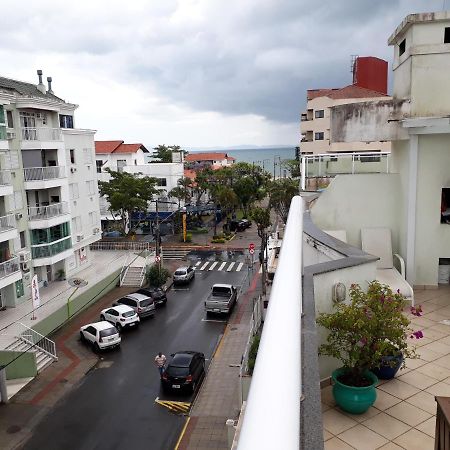 Cobertura Em Canasvieiras - Vista Para O Mar - 50 Mtrs Da Praia - Centro Canasvieiras Apartamento Florianópolis Exterior foto